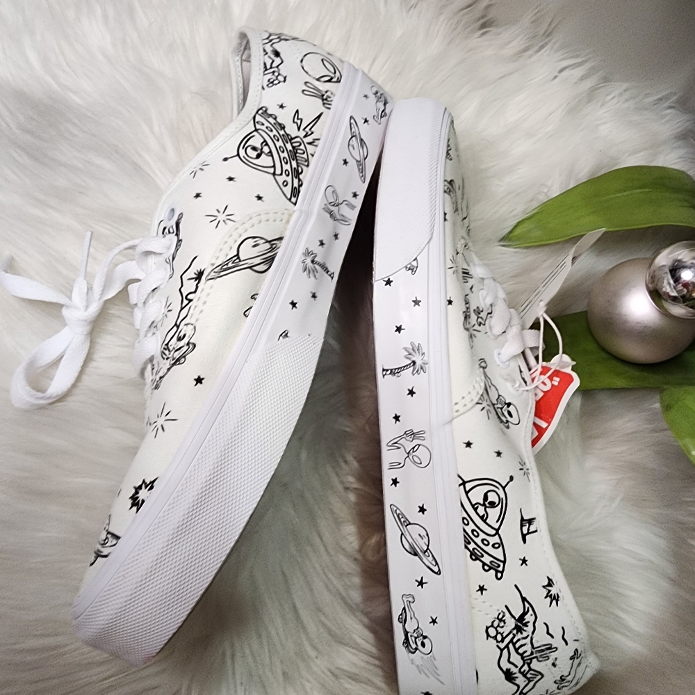 Vans Authentic "Unidentified U-Paint" sneakers women10.5 new - Picture 4 of 9